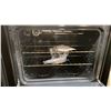 Image 3 : GE MODEL JCBS630SV1SS. BLACK & STAINLESS 4 BURNER GLASS TOP ELECTRIC STOVE