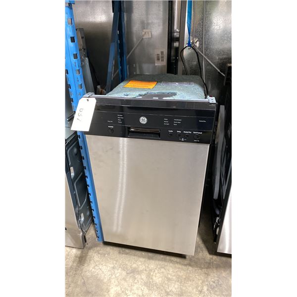 GE MODEL GBF180SSMSS. STAINLESS & BLACK FRONT BUILT-IN DISHWASHER