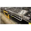 Image 1 : HESTAN MODEL KRD485GD-NG-BK. 48" STAINLESS STEEL/BLACK FREESTANDING DUAL FUEL RANGE WITH 5 BURNERS,