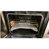Image 6 : FRIGIDAIRE MODEL FPET3077RFG. 30" STAINLESS STEEL BUILT IN DOUBLE OVEN