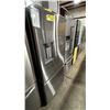Image 2 : SAMSUNG MODEL RF22A4221SR. 30" 22.1 CU FT STAINLESS STEEL FRENCH DOOR REFRIGERATOR WITH EXTERNAL