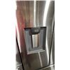 Image 3 : SAMSUNG MODEL RF22A4221SR. 30" 22.1 CU FT STAINLESS STEEL FRENCH DOOR REFRIGERATOR WITH EXTERNAL