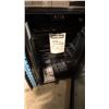 Image 2 : G.E APPLIANCES MODEL GWS04HAESS. 19" LOCKING WINE REFRIGERATOR *HAS KEYS*
