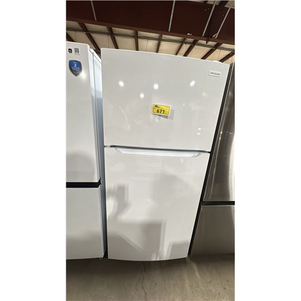 FRIGIDAIRE MODEL FFTR1835VW. 18 CU FT WHITE TOP FREEZER REFRIGERATOR