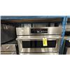 Image 2 : FRIGIDAIRE PCWM3080AF. 30" PROFESSIONAL SERIES STAINLESS STEEL BUILT IN DUAL WALL OVEN WITH