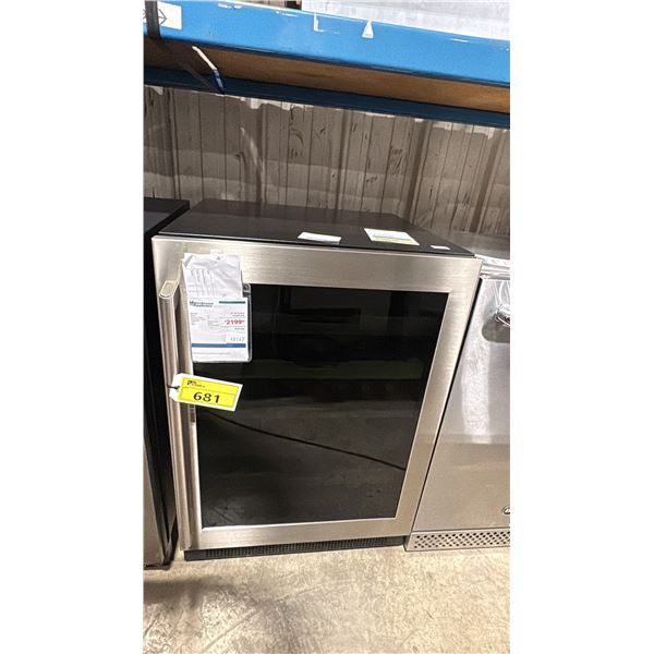 ELECTROLUX MODEL EI24WC15VS. 24" BUILT IN WINE REFRIGERATOR