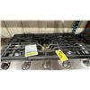 Image 2 : SAMSUNG MODEL NA36M9750TS/AA. CHEF COLLECTION 36" 5 BURNER GAS COOKTOP