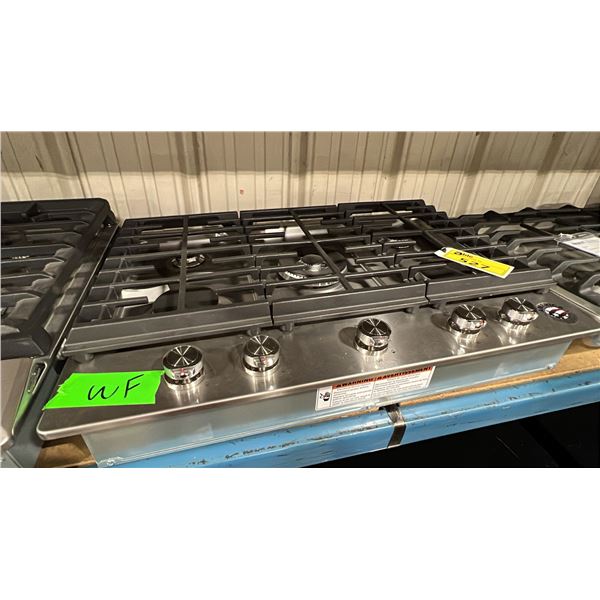 KITCHENAID MODEL KCGS550ESS. 30" 5 BURNER STAINLESS STEEL GAS COOKTOP