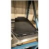 Image 3 : ELECTROLUX MODEL EW36GC55PS. 36" STAINLESS STEEL GAS COOKTOP