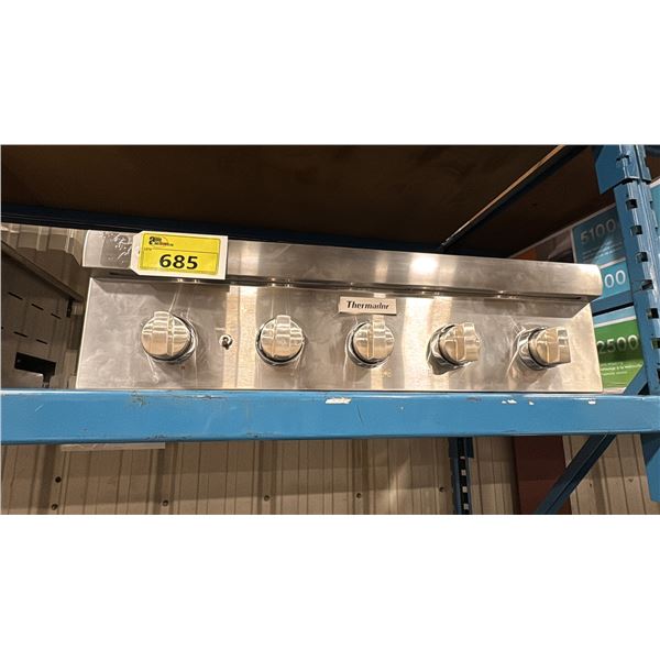 THERMADOR STAINLESS STEEL 5 BURNER BUILT IN OUTDOOR GAS COOKTOP
