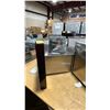 Image 2 : G.E APPLIANCES MODEL UVW9301BLTS. 30" BLACK STAINLESS STEEL WALL MOUNT HOOD