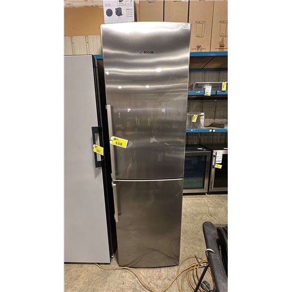 BOSCH 500 SERIES MODEL B11CB50SSS. 24" STAINLESS STEEL BOTTOM FREEZER REFRIGERATOR