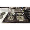Image 2 : DANBY MODEL DERM240BSSC. STAINLESS STEEL 24" FREESTANDING ELECTRIC RANGE
