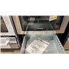 Image 5 : DANBY MODEL DERM240BSSC. STAINLESS STEEL 24" FREESTANDING ELECTRIC RANGE