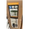 Image 2 : AVYNA PRO-LINE MODEL AVGR-16+. PROFESSIONAL 16' TRAMPOLINE WITH ENCLOSURE *IN BOX*