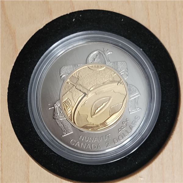 1999 RCM Nunavut Specimen Coin w/ Woodne Box