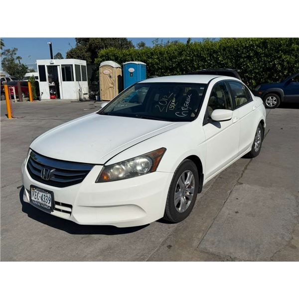 HOND ACCORD 2012 O/S T-DON