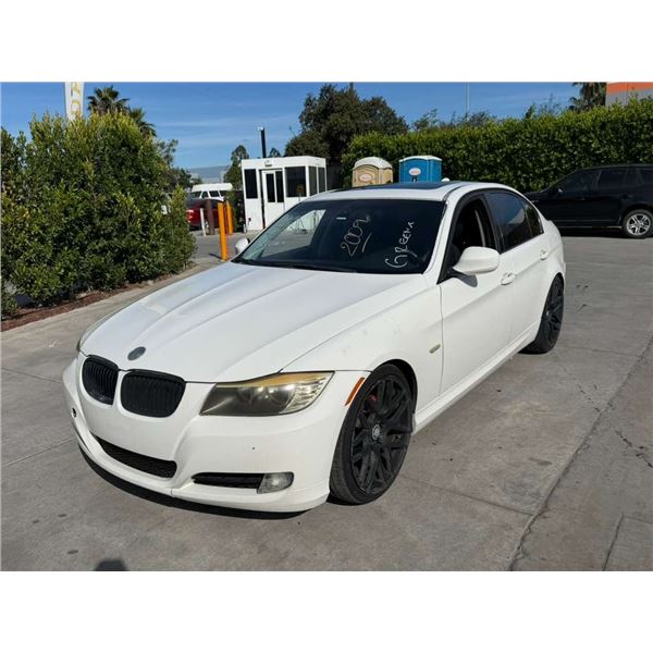 BMW  328I 2009 SALV T/DONATION