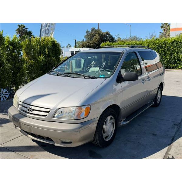 TOYT SIERRA 2002 APP  DUP/T-DON