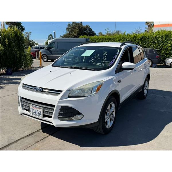 FORD  ESCAPE 2016 O/S-T SMOG-2 DAYS