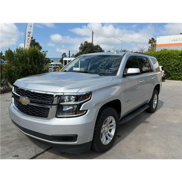 CHEV TAHOE 2016 O/S TITLE 2 DAYS