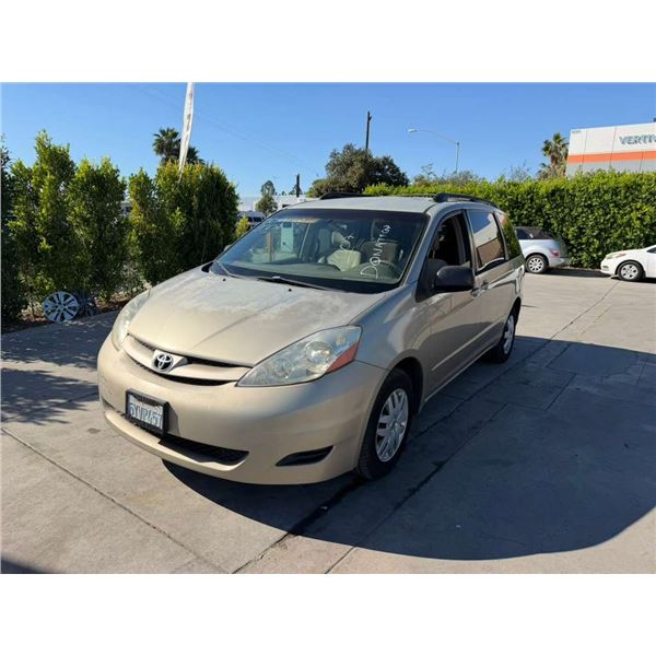 TOYT SIENNA 2007 T-DONATION