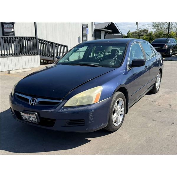 HOND ACCORD 2006 T-DONATION
