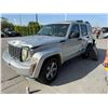 Image 1 : JEEP  LIBERTY 2011 T-TMU
