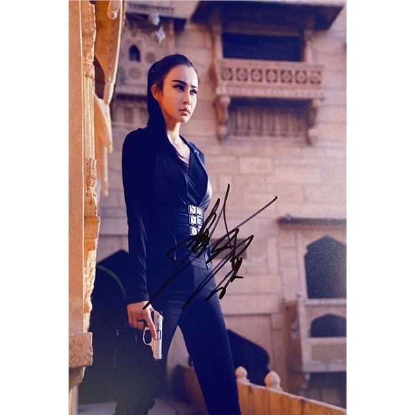 Vanguard Miya Muqi facsimile signed  movie photo