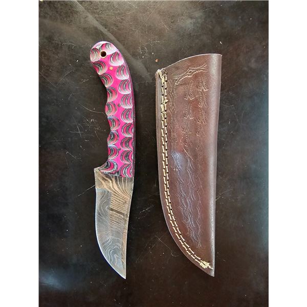 Hand Forged Damascus Steel Knife w/ Leather Sheath