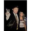 Image 1 : US President Donald Trump signed photo