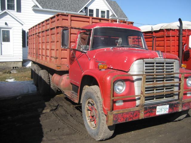 1967 IH, 1967 IH Loadstar Model 1800 twin scrw tandem 5x2 trans.