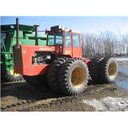 Versatile 800, Versatile Model 800 tractor with 0 hrs on rods and mains and less than 300 hrs on new