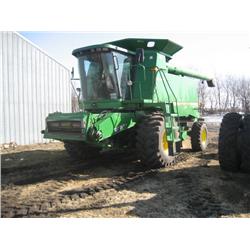 John Deere 9610, 1998 John Deere Model 9610 combine with 2700 hrs seperator hours. Has been on JD ma