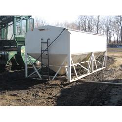 Anderson, Anderson 18 ft grain/fert double compartment tender