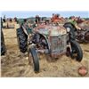 Image 3 : TRACTOR : Ford 2N