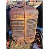Image 19 : TRACTOR: 1946 McCormick Deering W-6