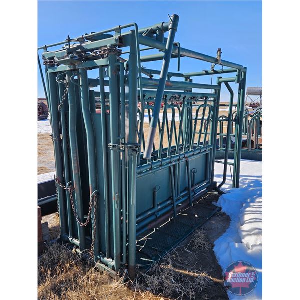 HI-HOG Cattle Squeeze