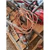 Image 9 : Pallet Lot: Chainsaws, Skil Saw, Arc Welder, Battery Charger, Come-A-Long, Drill, Bottle Jack, etc