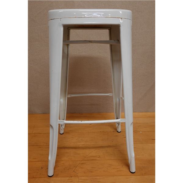 White Metal Bar Stool Model STO30A4-11 w/ Footrest 14.5" x 12" x 29.5"H