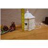 Image 17 : Multiple Ceramics & Decorative Items: Figurines, Floral Arrangements, Friendship Light, Birds, etc M