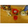 Image 9 : Multiple Ceramics & Decorative Items: Figurines, Floral Arrangements, Friendship Light, Birds, etc M
