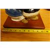 Image 7 : Baile (Dancing Couple) Ceramic Sculpture on Stand by Rodo Padilla 9.5" x 6.5" x 7"H