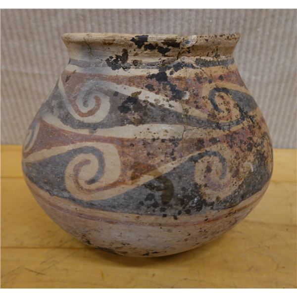 Pre-Columbian Pottery Ian-style Ceramic Jar 6" Dia, 7"H (cracked & repaired)