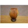Image 3 : Roseville Pottery Vase from the Thornapple Line 7" Dia, 10"H