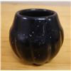 Image 3 : Santa Clara Pueblo Black Pottery Bowl Signed by Maria Popov 3.25" Dia, 4"H