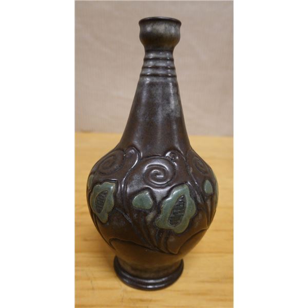 American Art Pottery Vase w/ Maker's Mark 4" Dia, 8"H