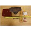 Image 10 : Set Japan Tea Ceremony Utensils: Tiered Lacquer Box, Wooden Stand, Plaque, Spoon, etc Misc Sizes