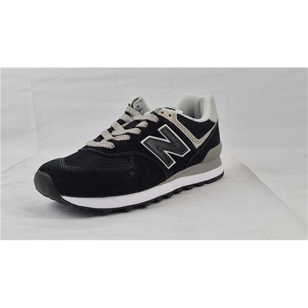 New Balance 574 Core (Black White)