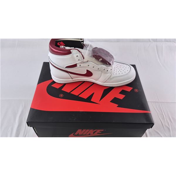 Nike Air Jordon 1HI 85 (White/Team Red-White)